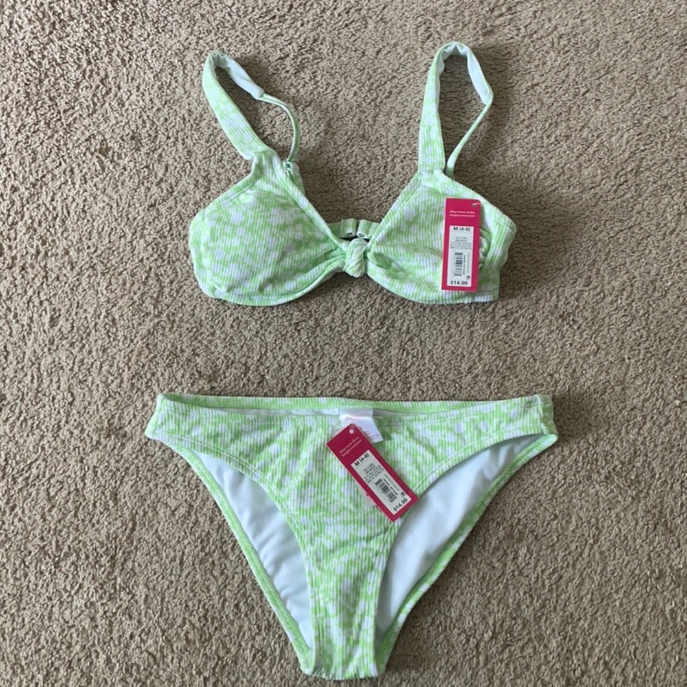 *NWT* Ribbed Knot Front Bikini - Xhilaration - M